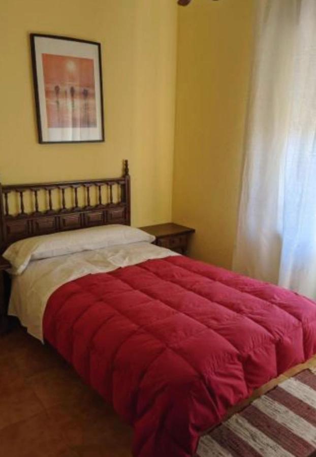 Hostal Casa Chore Hinojosa de Duero Eksteriør billede